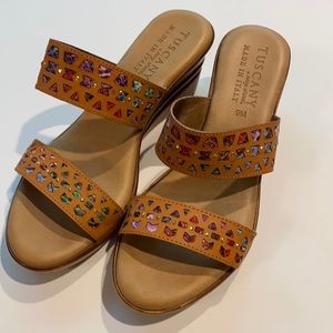 Tuscany by Easy Street SZ 9 M Open Toe Wedge Heel Sandals Slip on Shoes